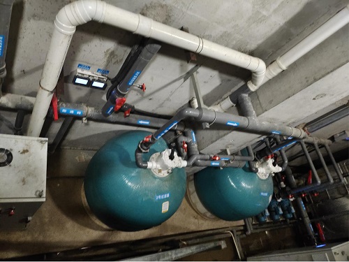 麻豆三级高潮性爱片水泵