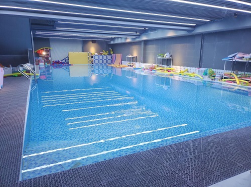 蓝鲸游麻豆三级高潮性爱片